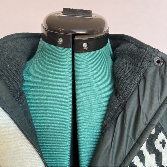 Dark Green and White Merino Wool Blend Geometric 3/4 Zip Up Sweater - Picture 7 of 14